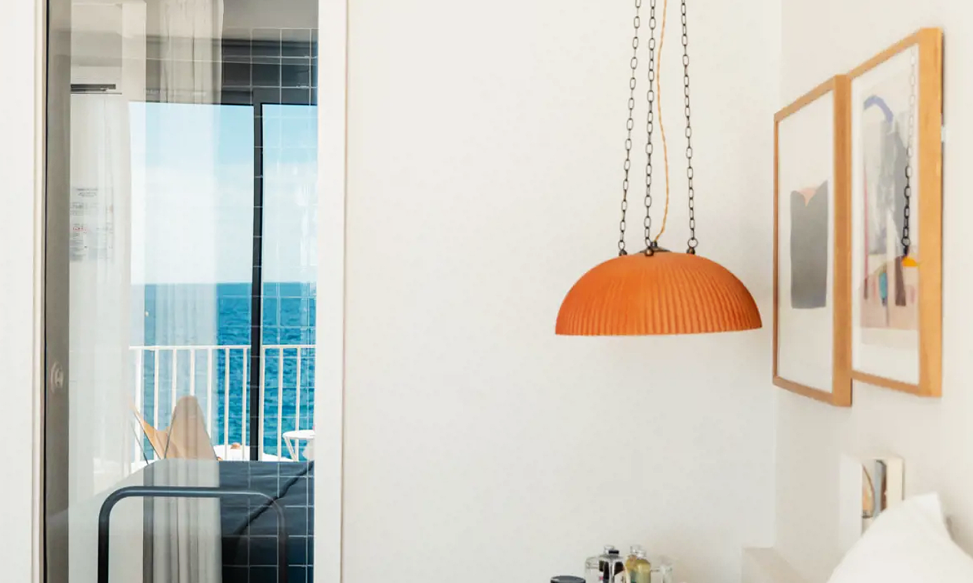 Sea‑view room Les Roches Rouges France