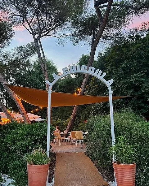 Les Roches Rouges hotel Saint‑Raphaël French Riviera