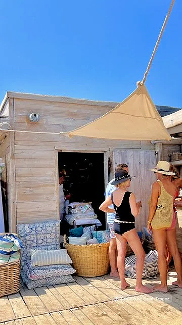 Club 55 striped linens boutique Saint‑Tropez