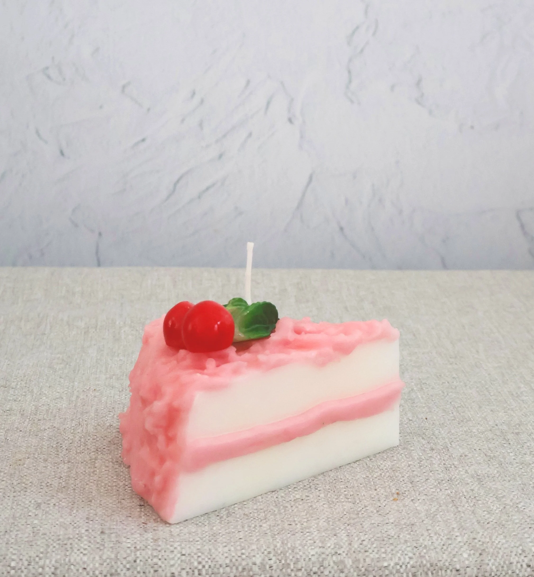 Cereria Introna Torta/Fette Ciliege Wax Candle -Cake Slice