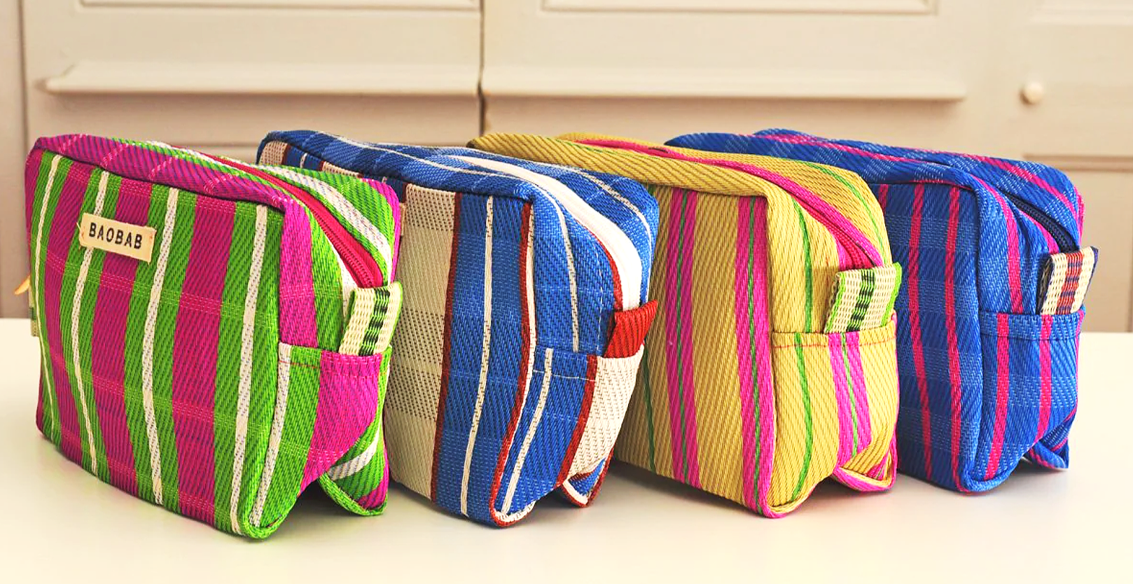 BAOBAB Set of Three Mesh Pouches- Waou G