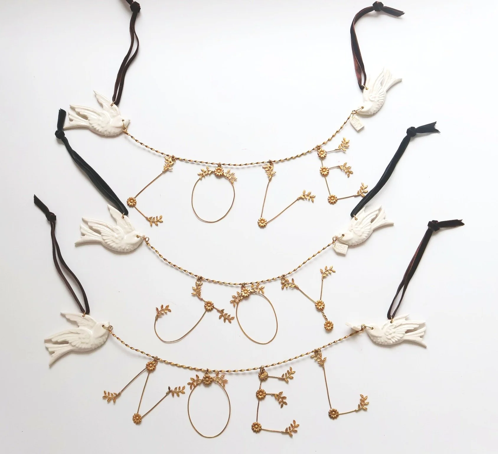 Nikki Witt Xmas Brass & Ceramic LOVE Decoration