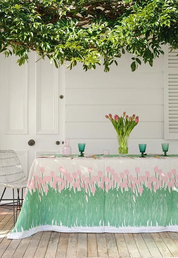 Aqua door Designs Pink +Green Tulips Linen Tablecloth