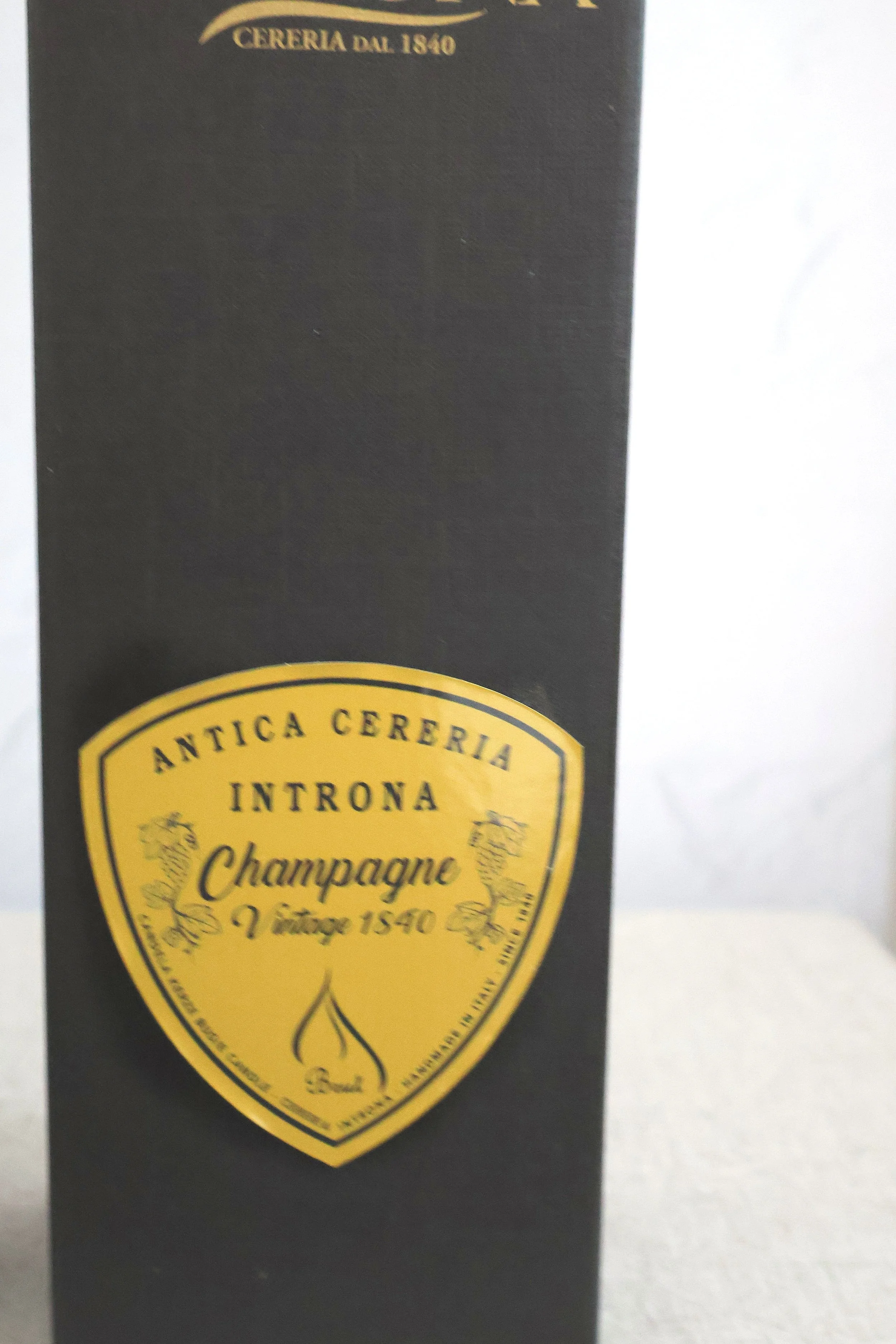Cereria Introna Magnum Champagne Boxed Wax Candle
