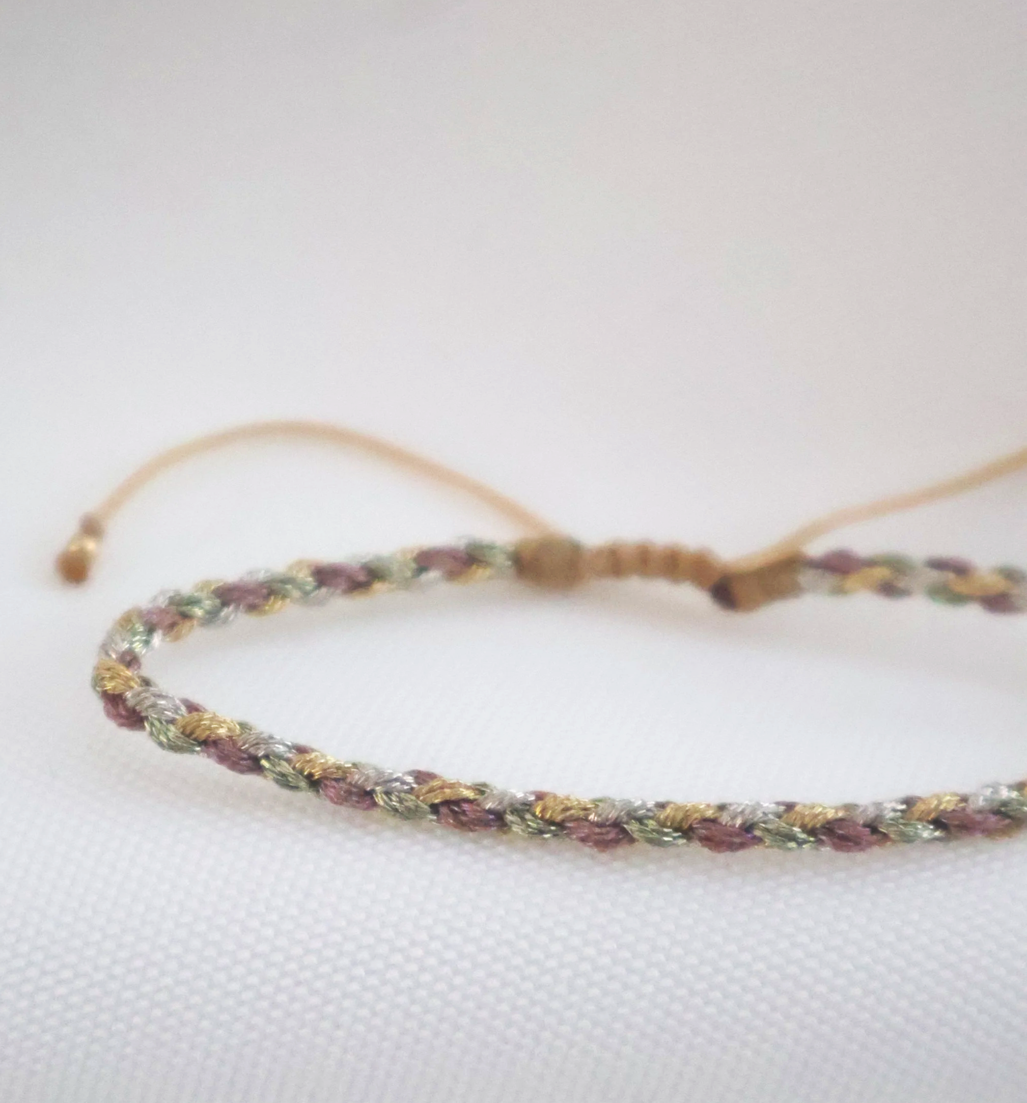 Leju Handwoven Metallic Bracelet- Eggplant Gold