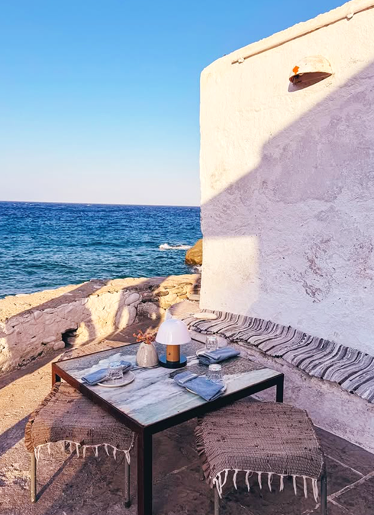 Cantina Sifnos Restaurant
