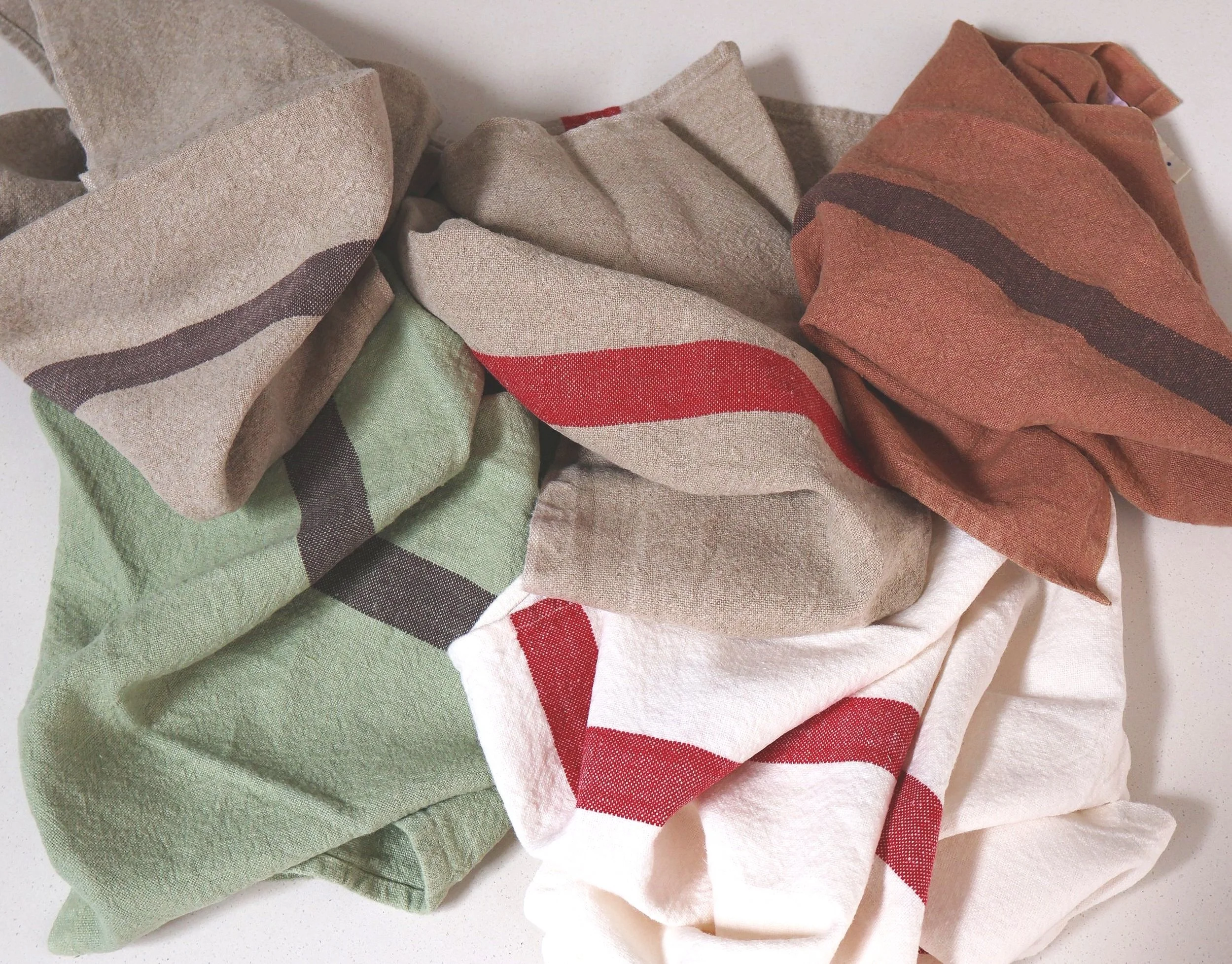 Charvet Éditions Dou Dou Raye Tea Towel- Cafe Au Lait