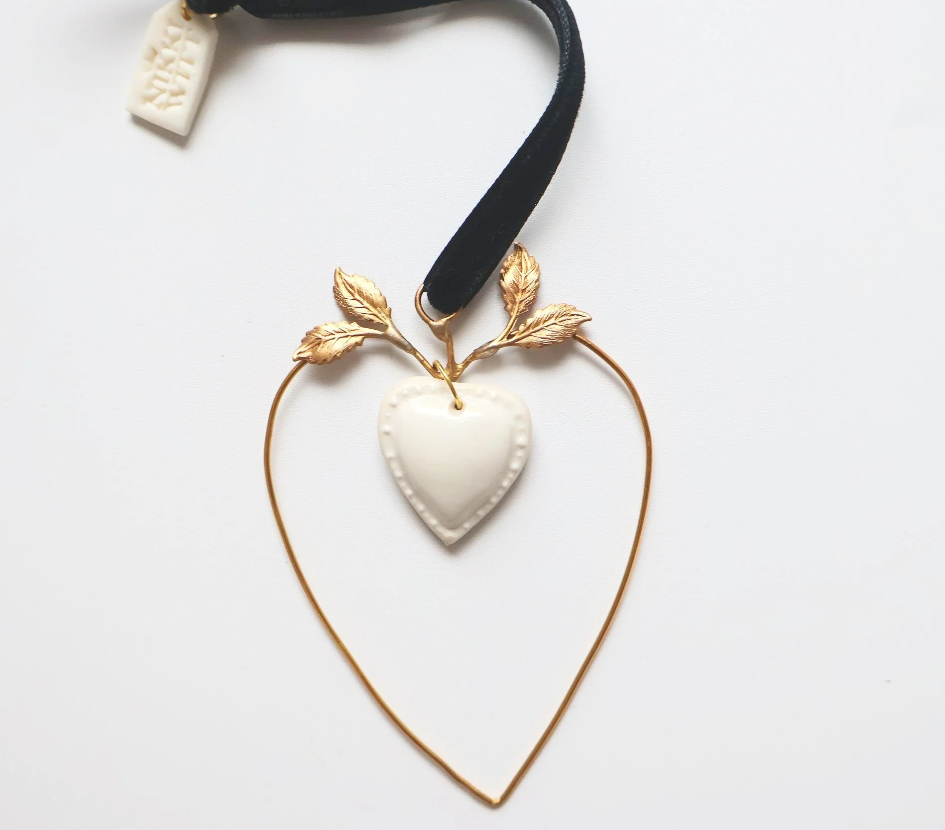 Nikki Witt Xmas Brass & Ceramic Heart on Heart Small Decoration