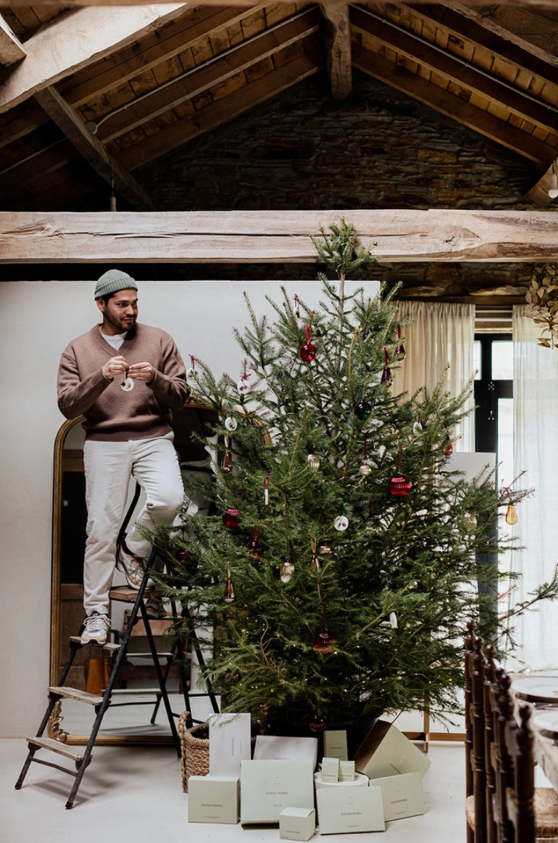 Eleven People Xmas Christmas Closet Wax Bar Freshener-Small