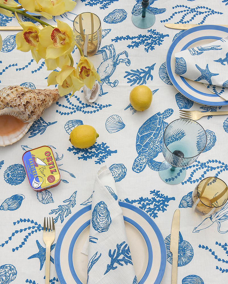 Aqua door Design Blue Under the Sea Linen Tea Towel