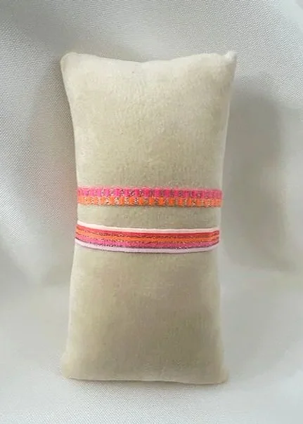 Leju Handwoven Metallic Thread Bracelet -Set of 2 Neon Pinks