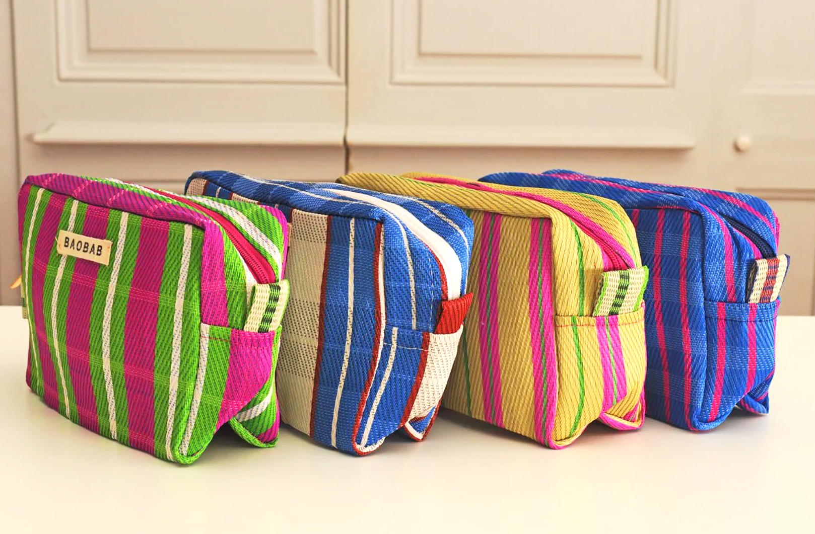 BAOBAB Set of Three Mesh Pouches- Waou G