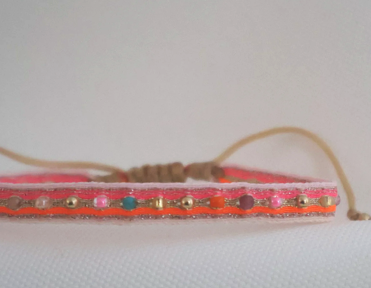 Leju Handwoven Mixi Bracelet- Neon Pink