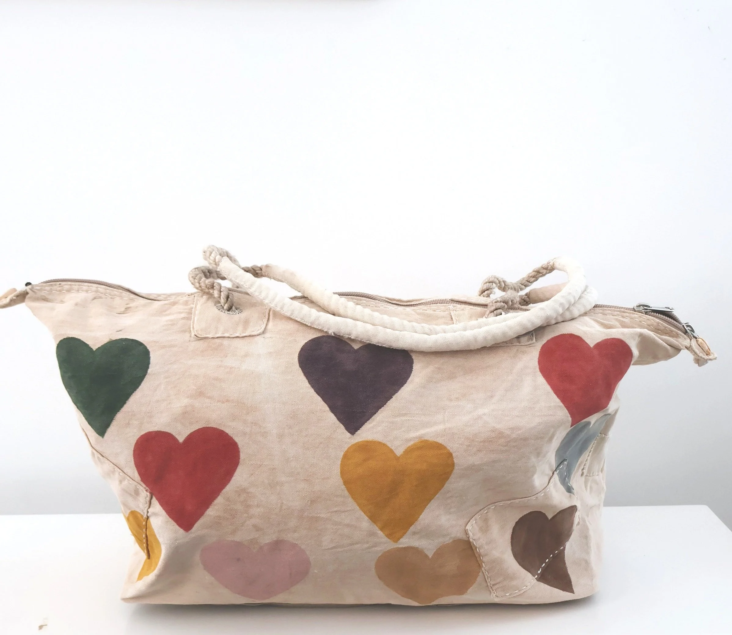 Ali Lamu X Esplora RAINBOW HEARTS  Weekender -DoubleSided