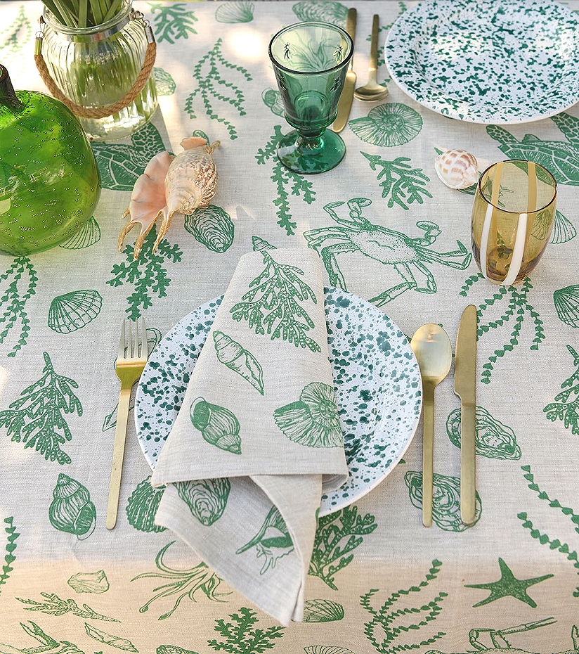 Aqua door Design Green Under the Sea Linen Tea Towel