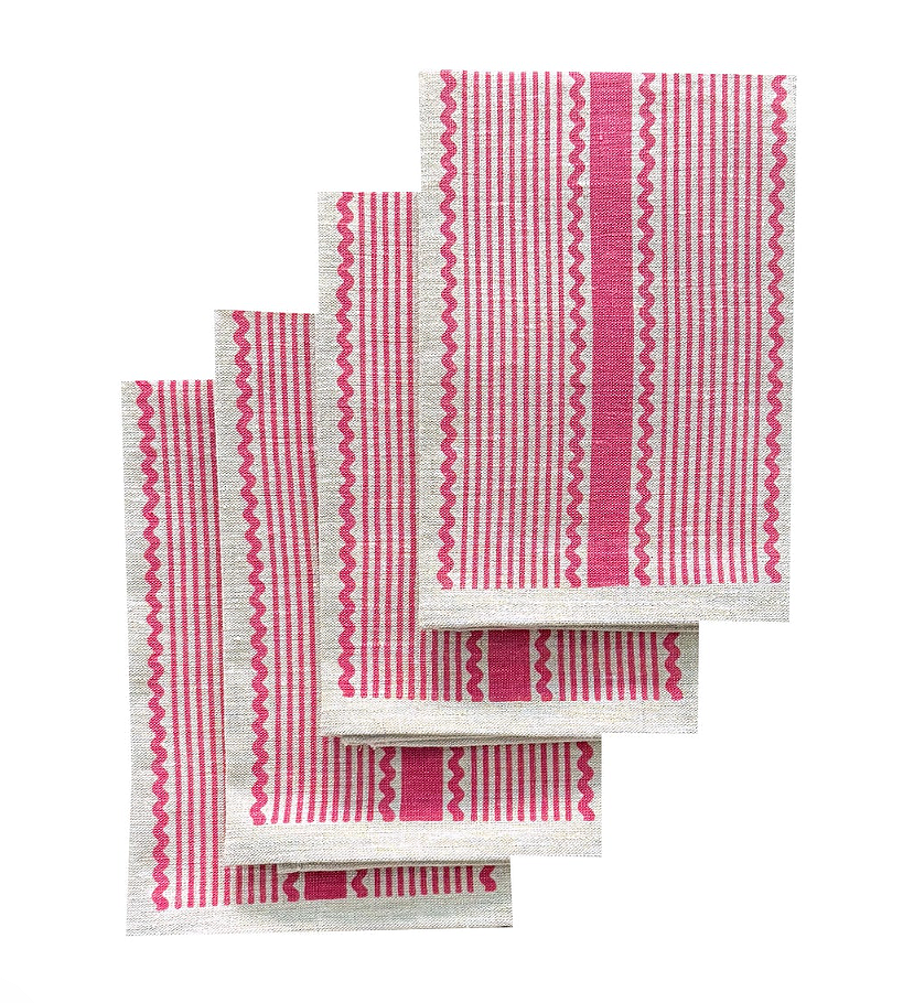 Aqua door Designs Pink Tuxedo Stripe Napkins (set of 4)