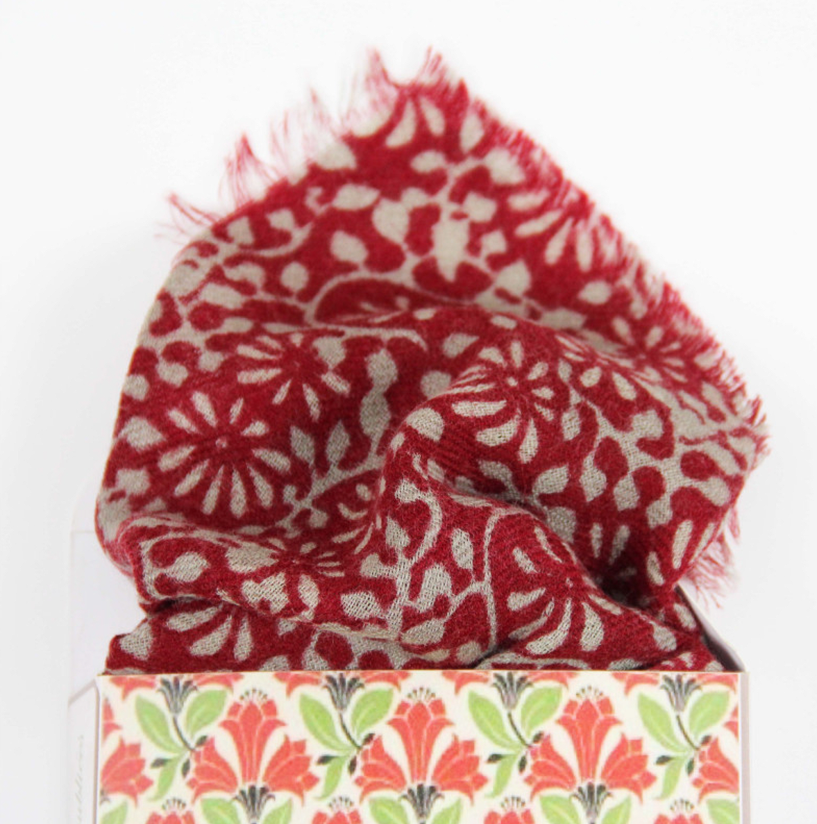 Les Belles Vagabondes Suzanne Wool Scarf Rouge