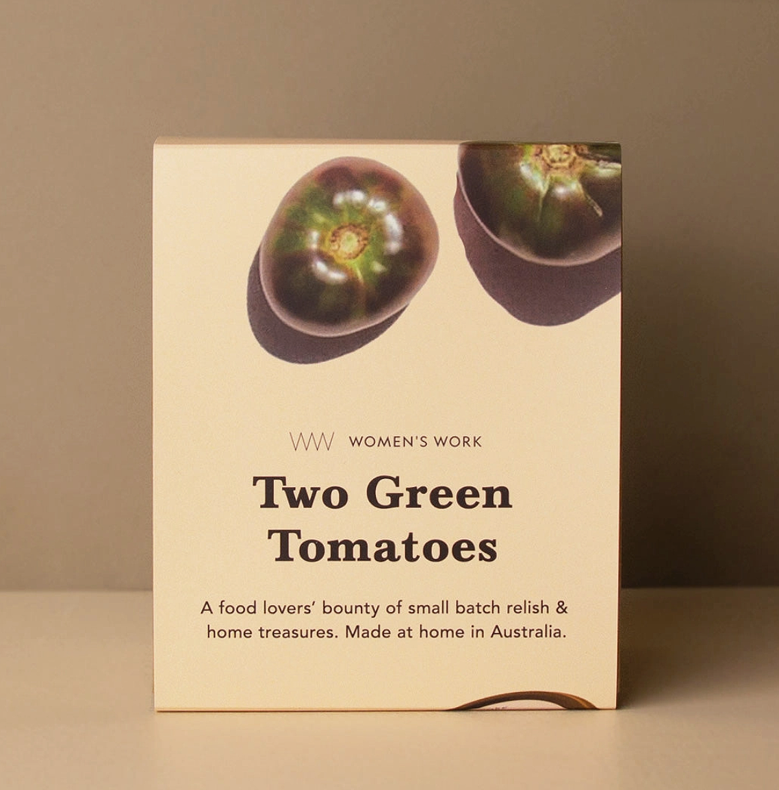 Women's Work Two Green Tomatoes - A Relish & Candle Gift Set (115g)