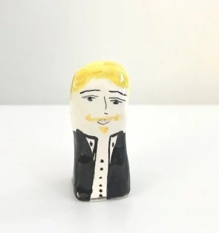 Marco Ferrini Ceramic Spectacle Holder -Monsieur Yves