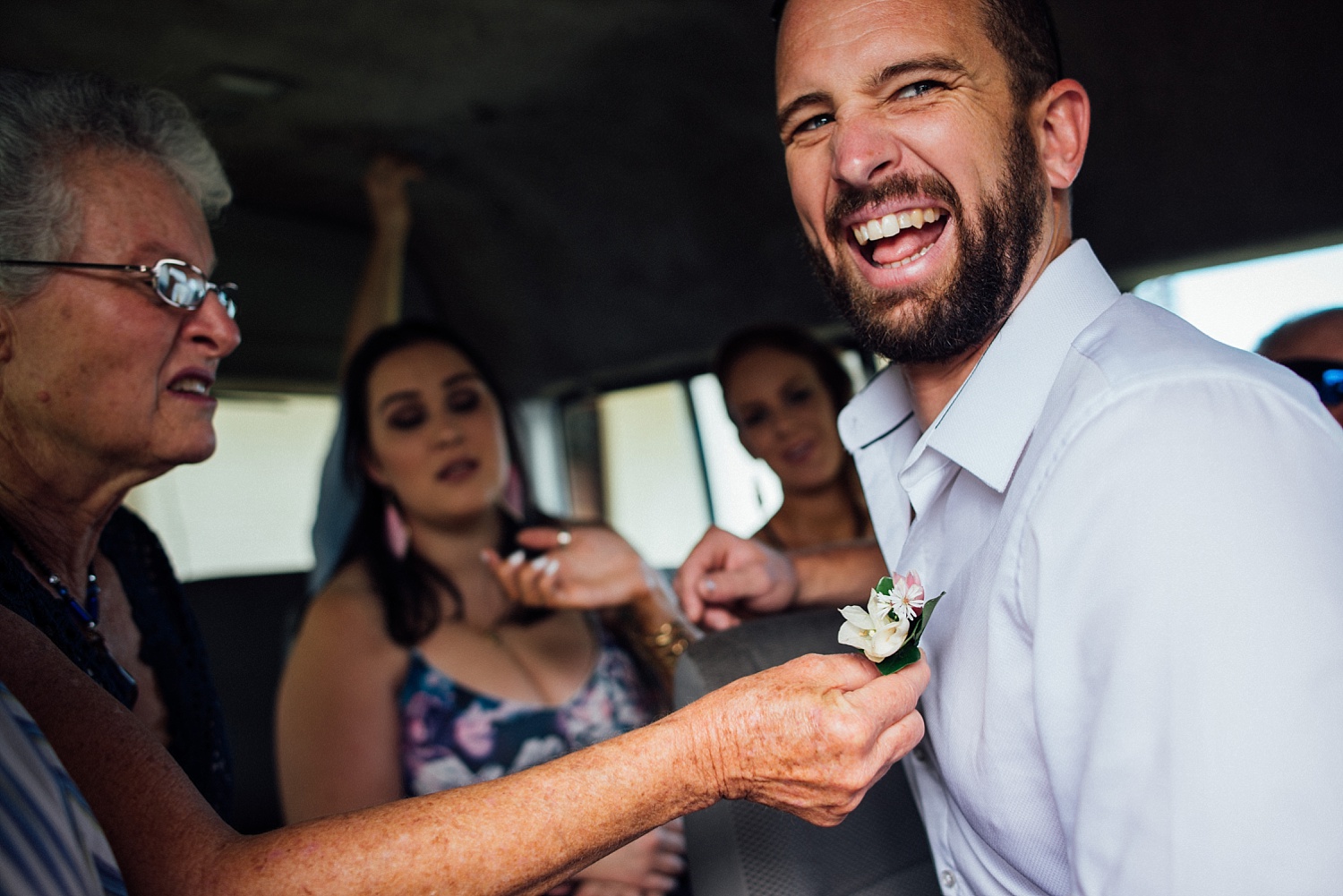 Jess&Luke-wedding-Vanuatu-Groovy-Banana_0013.jpg