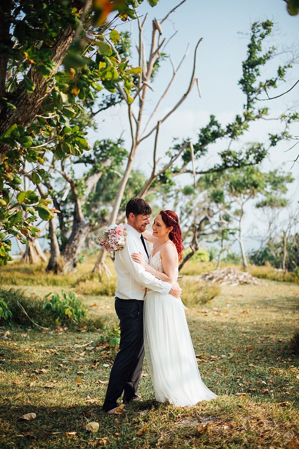 Kym&Lee-Wedding-Photography-Vanuatu-Eratap_0041.jpg