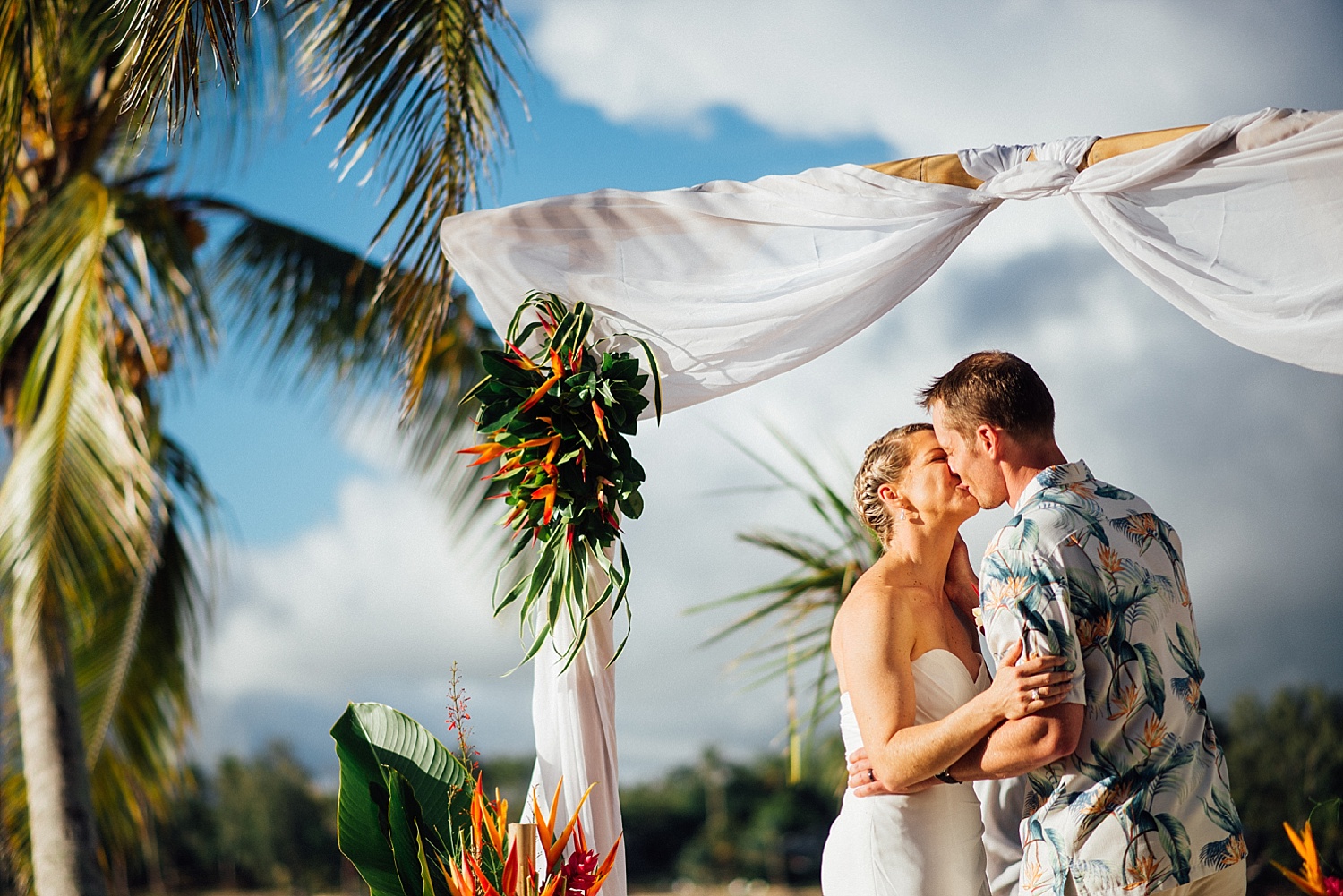 ErakorIslandKylie-Dave-WeddingPhotography-GroovyBanana-VanuatuPhotographers_0007.jpg