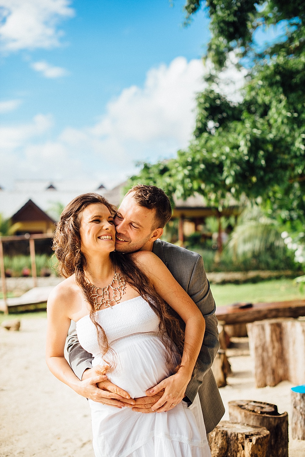 GuillaumeLaetitia-WeddingPhotography-FrenchEmbassy-BanyanBar-GroovyBanana-VanuatuPhotographers_0005.jpg