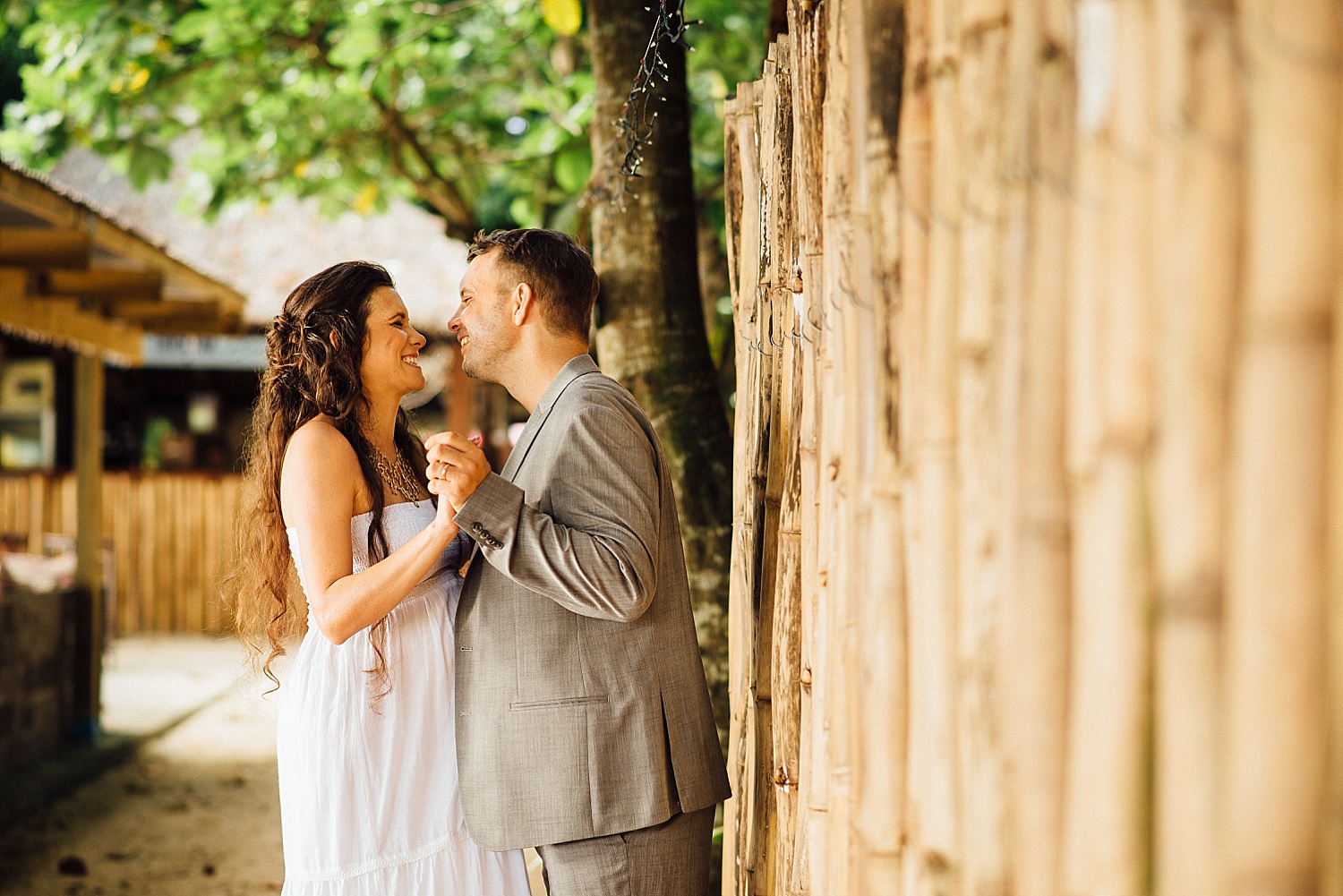 GuillaumeLaetitia-WeddingPhotography-FrenchEmbassy-BanyanBar-GroovyBanana-VanuatuPhotographers_0008.jpg