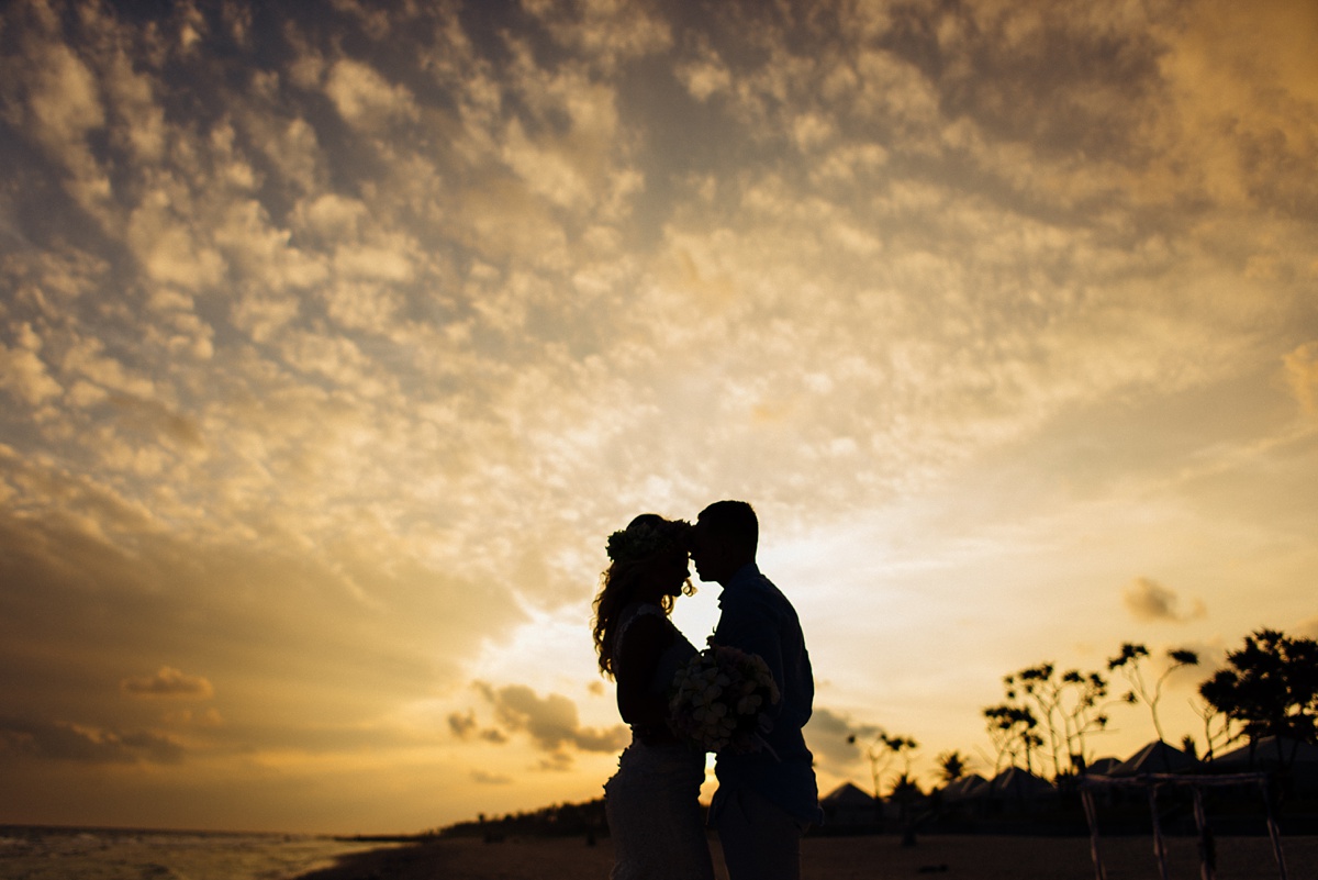 gathlin-andre-wedding-tamanu-on-the-beach-vanuatu-phtography-017.jpg