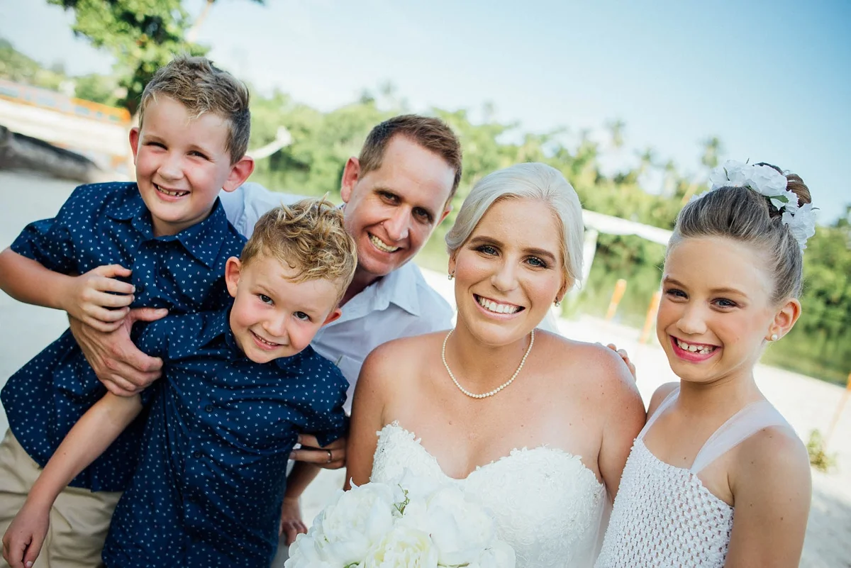 glen-mel-wedding-cocomo-vanuatu-photography_0012.jpg