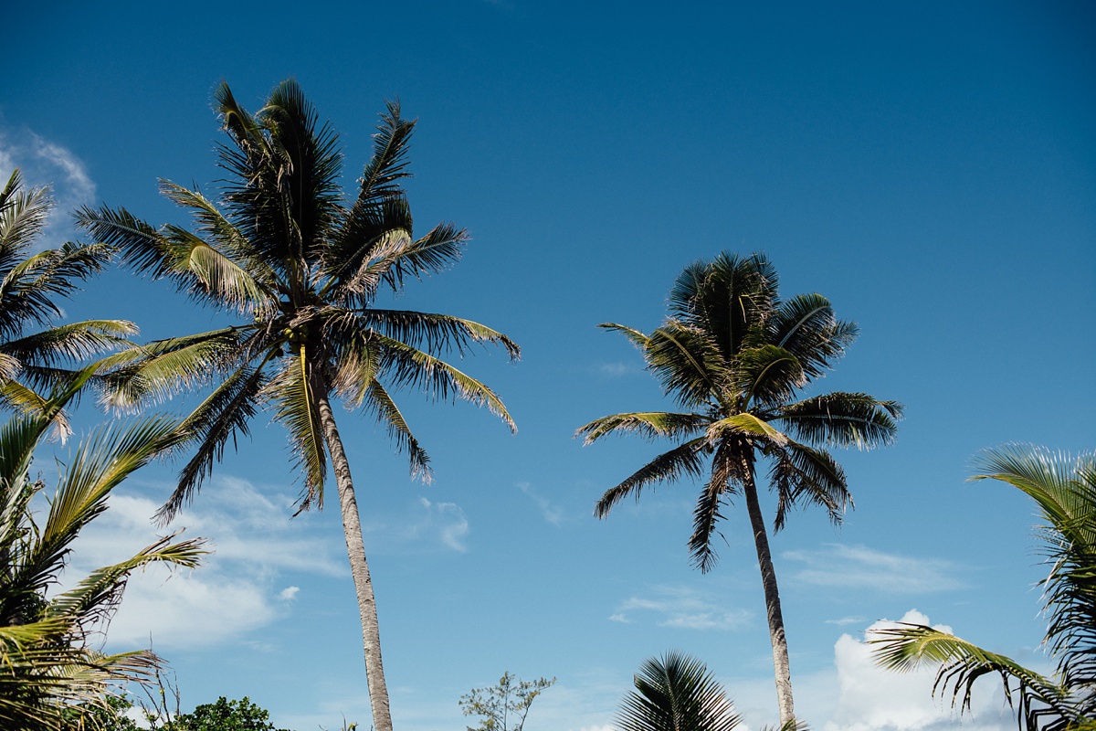 ryck-nyra-wedding-tamanu-on-the-beach-vanuatu-groovy-banana_0001.jpg