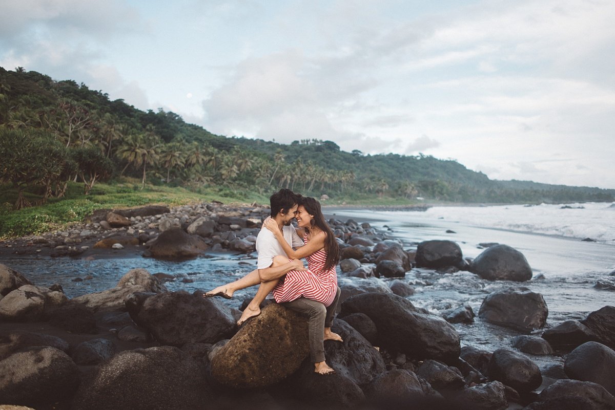 tanna-blast-romantic-couple-volcano-blue-cave-vanuatu-groovy-banana_0009.jpg