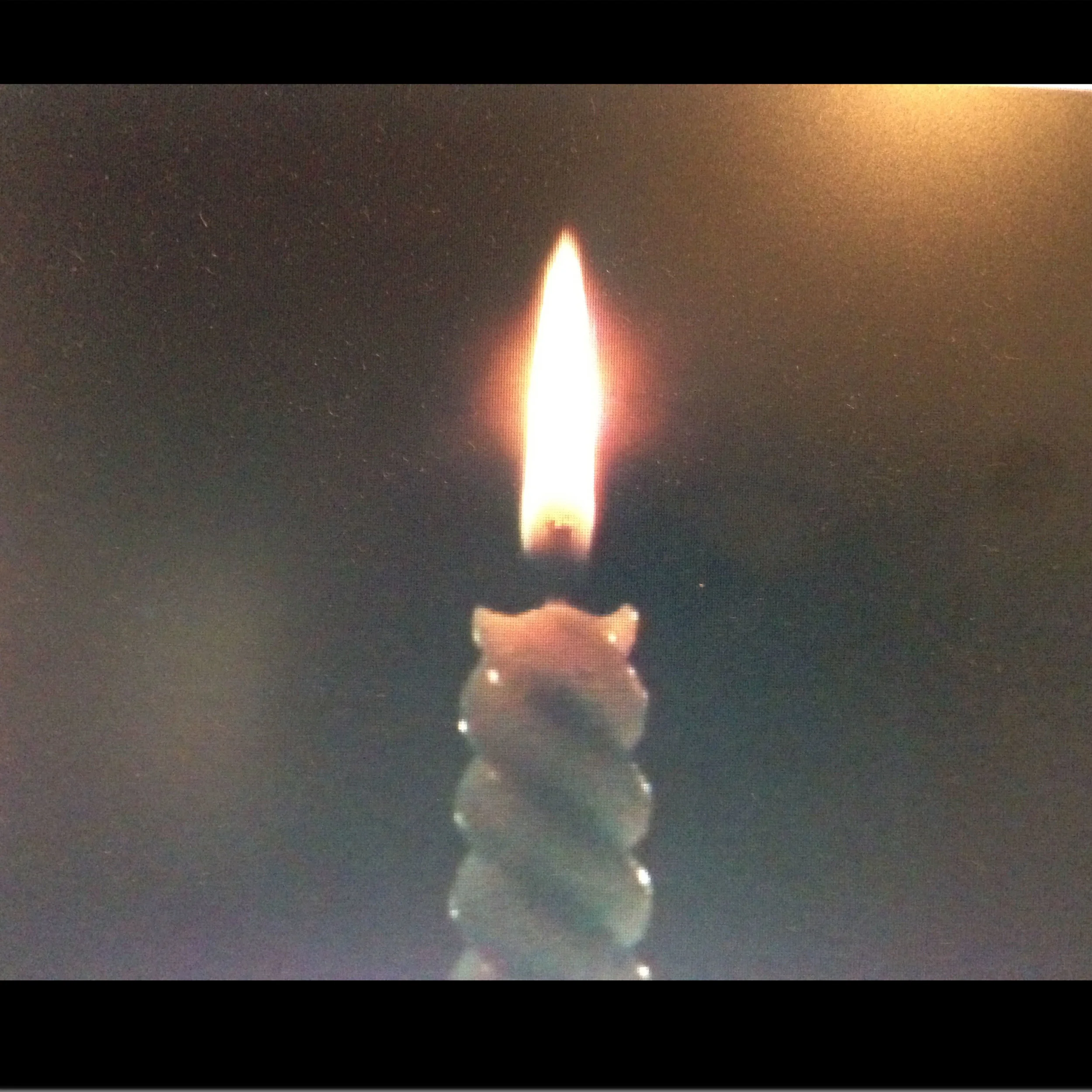 08CANDLE.jpg