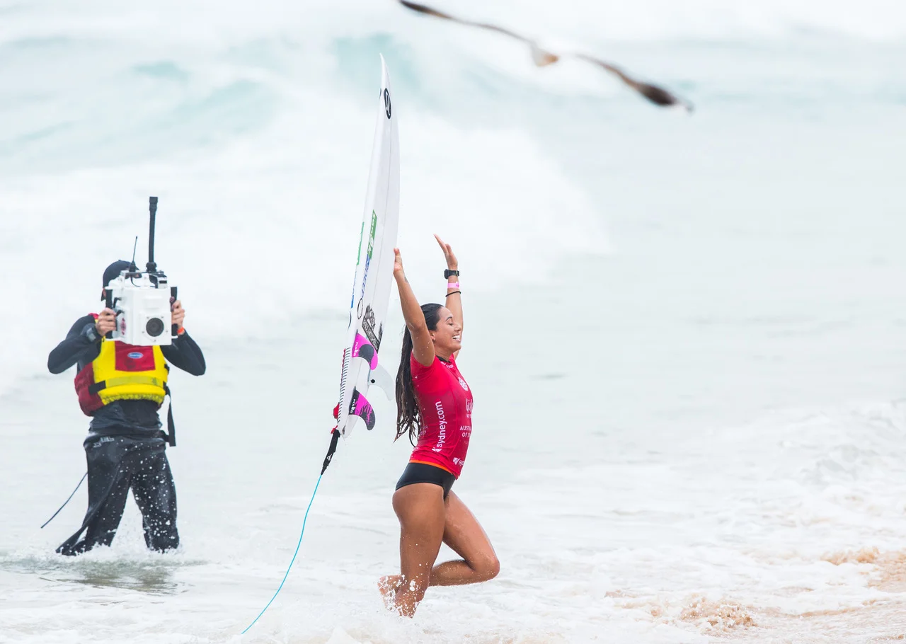 Malia Manuel Australian open surfing winner - owenphoto
