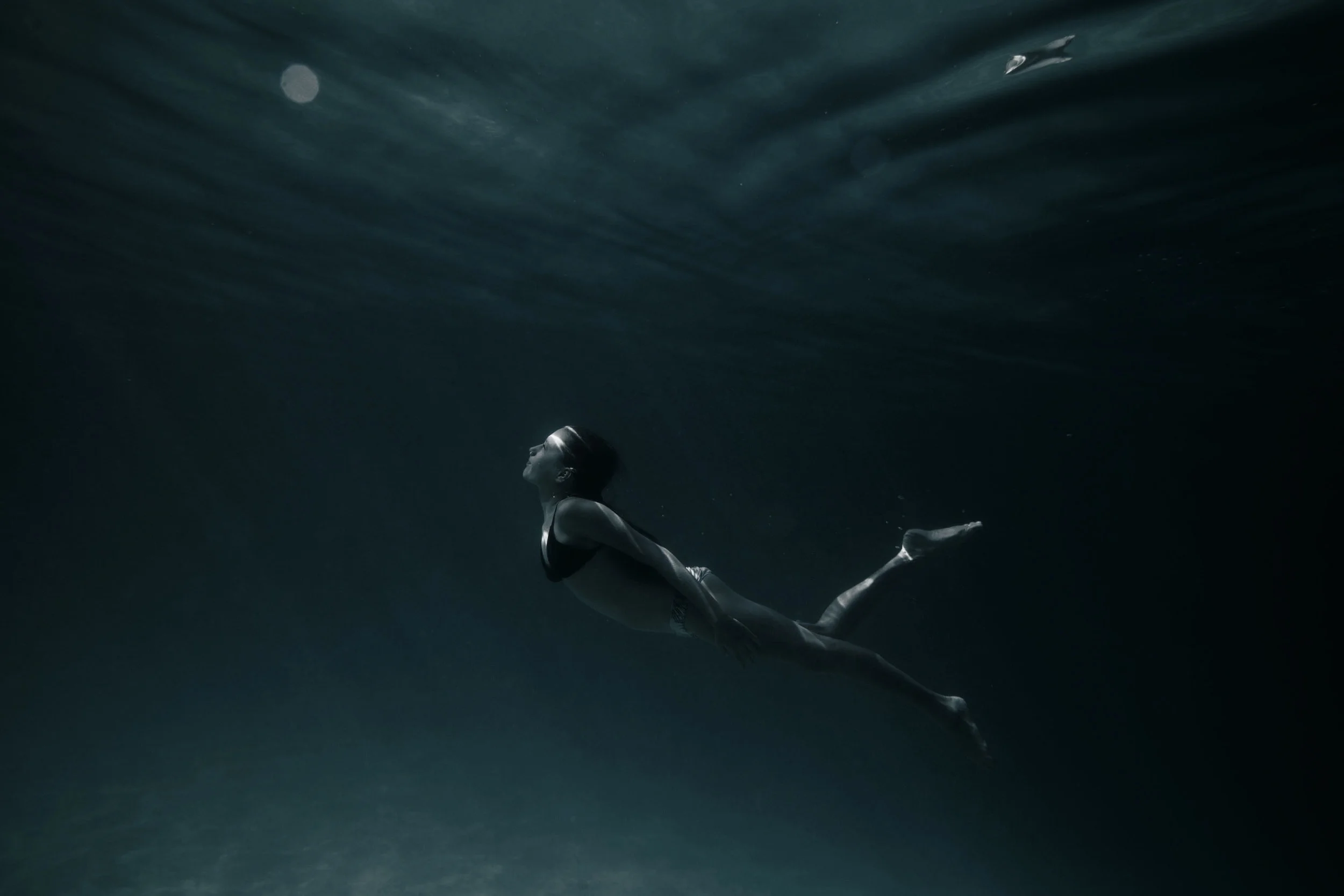 Pete Evans daughter Indi in the Fijian Abyss 