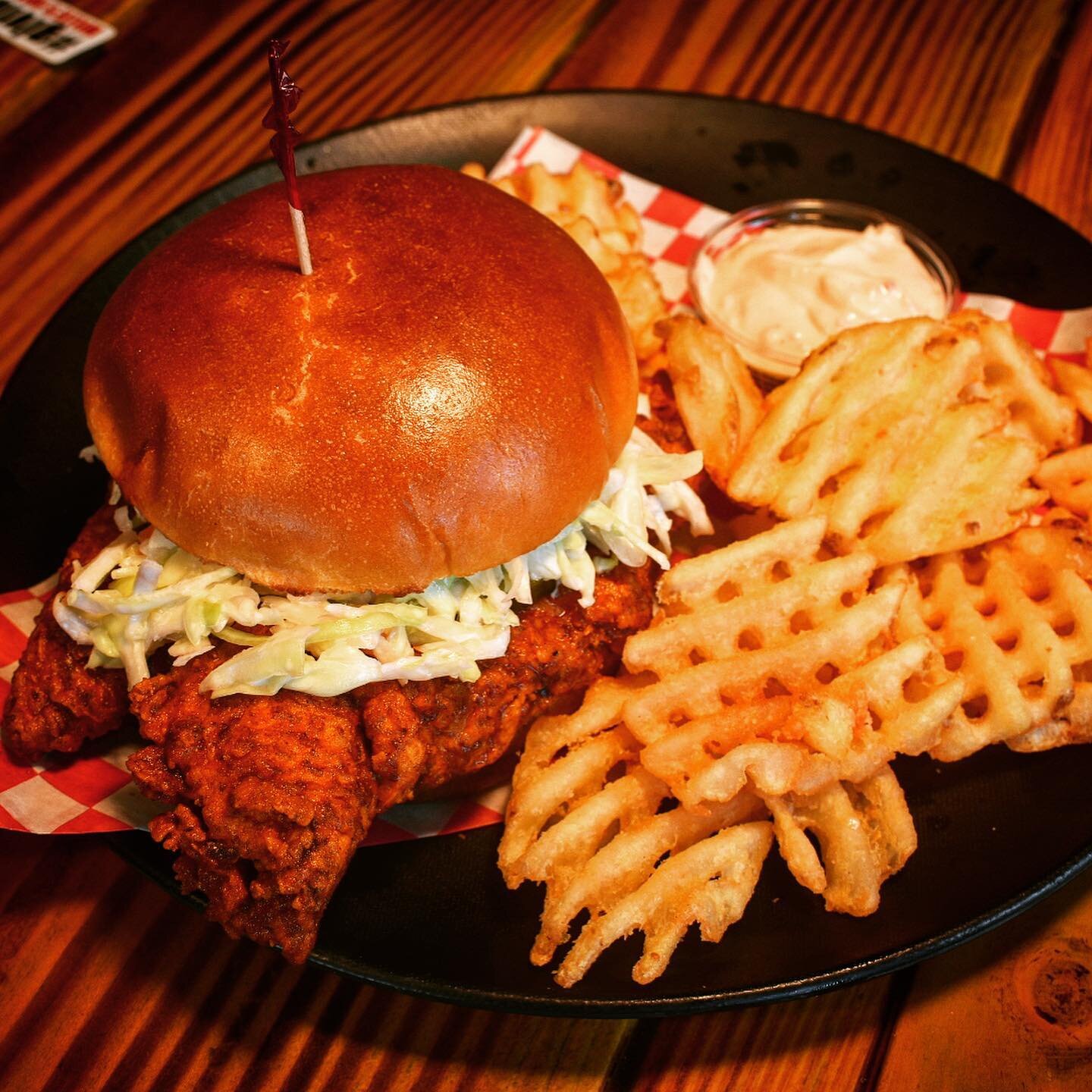 Willies-hot-chicken-kona.jpg