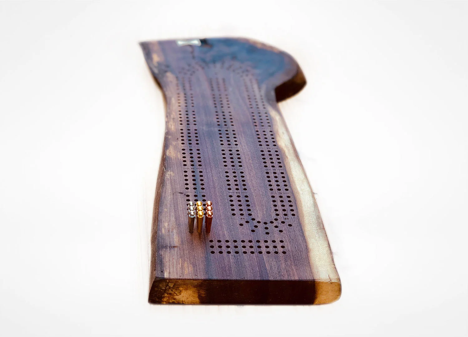 Live Edge Cribbage Board