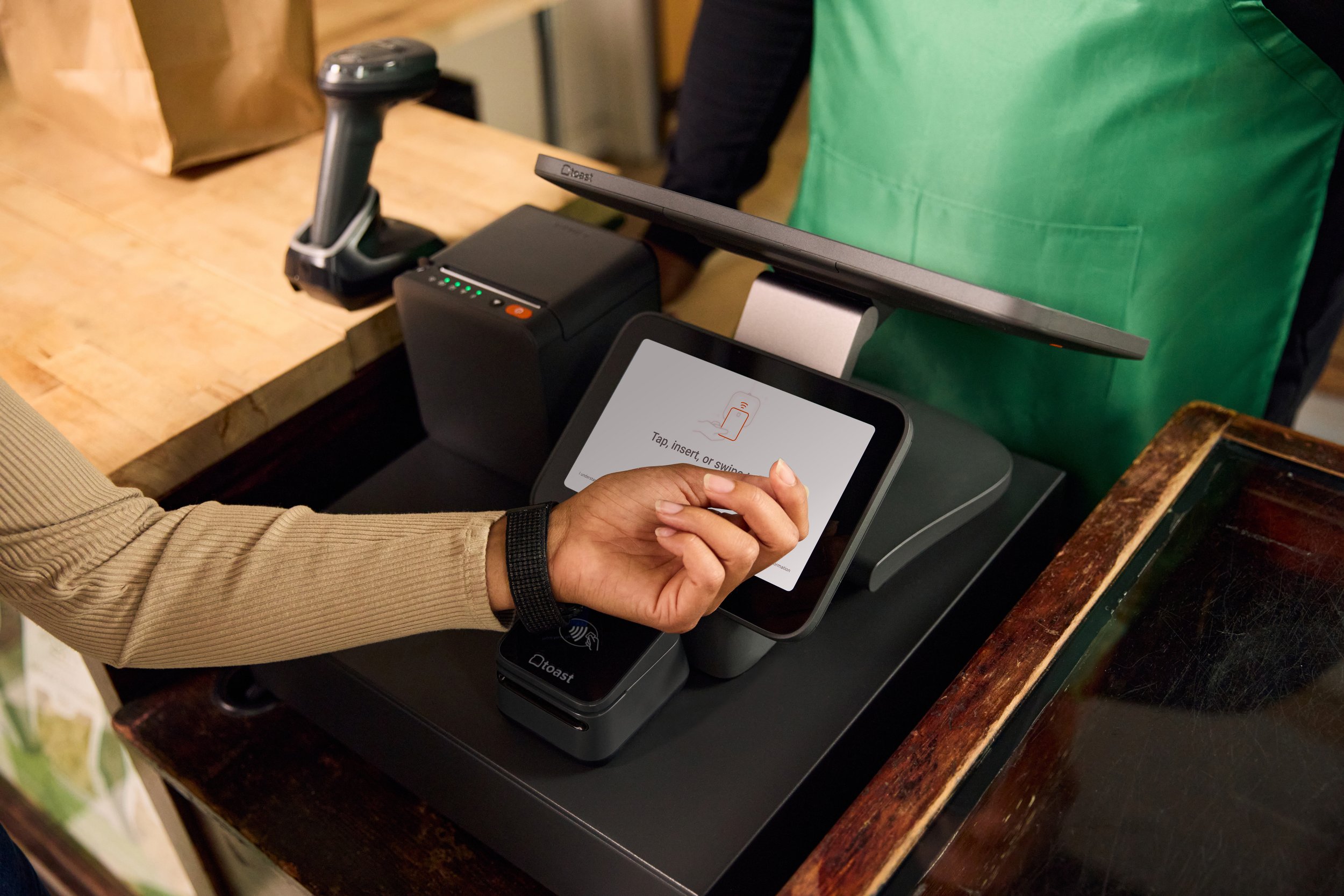 Flex 3 - Golden Toast Grocery Retail - Watch Tap Payment.jpg