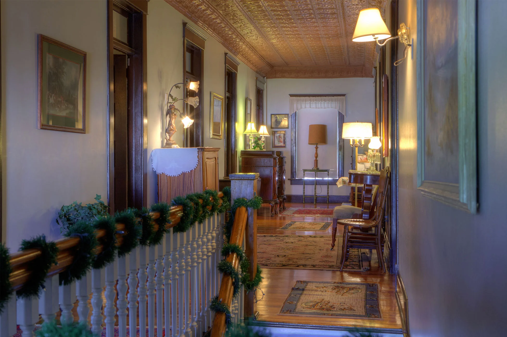 Hall2.jpg