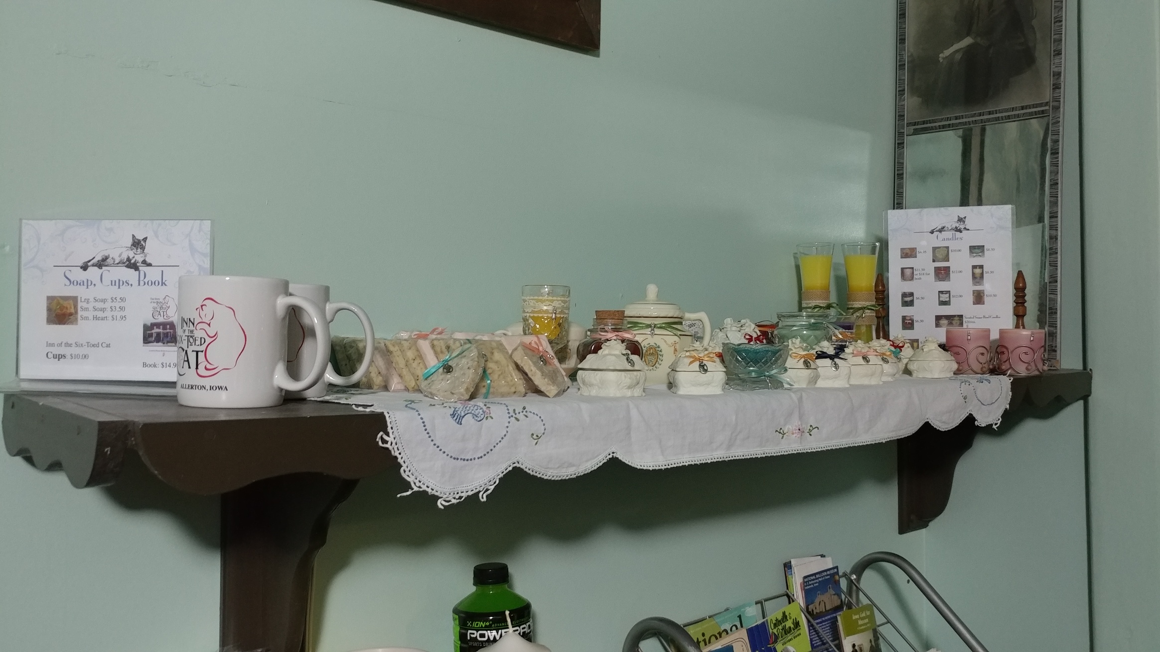 Six-Toed Cat mementos on display in the lounge. 