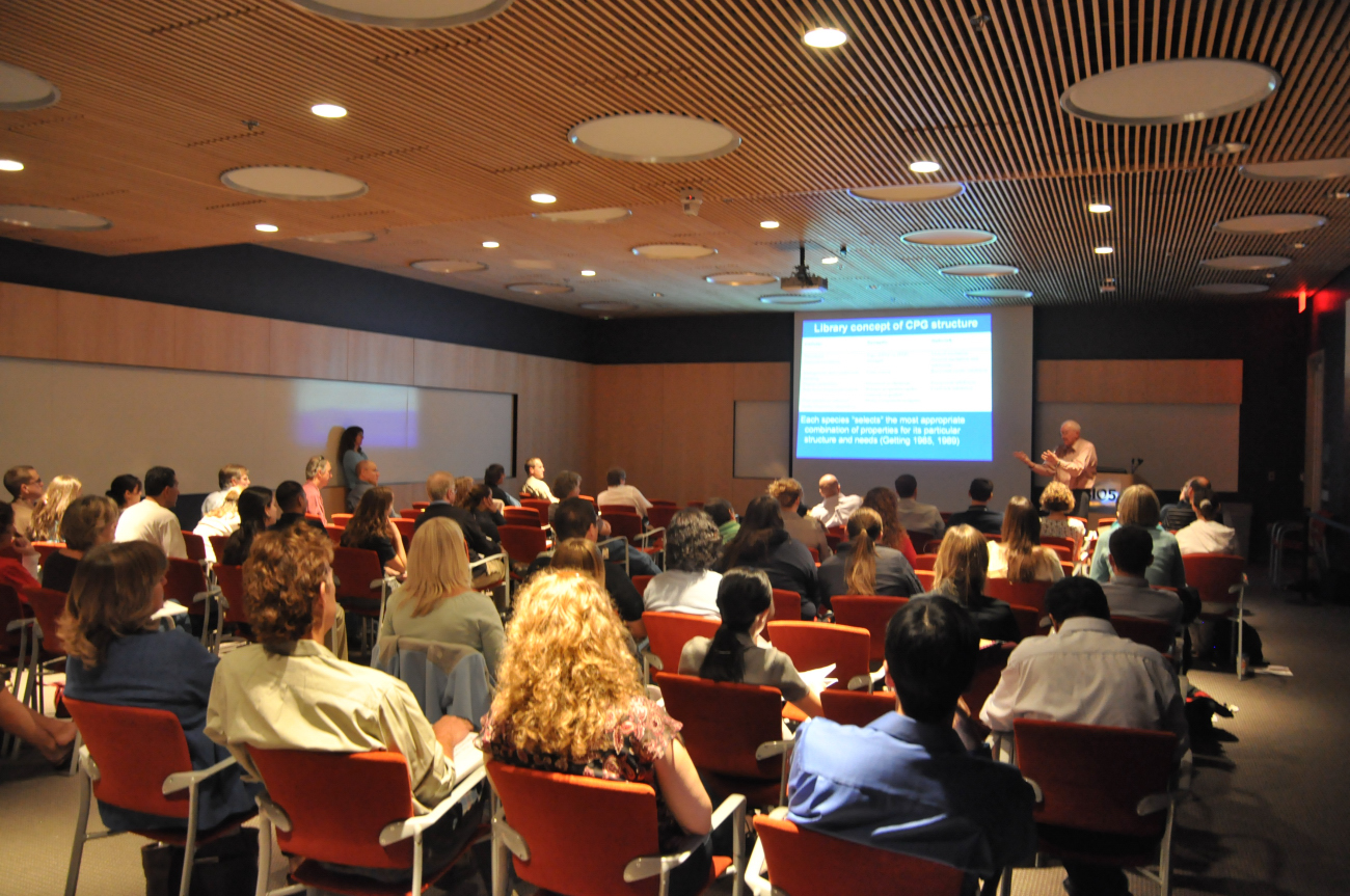 Douglas Stuart presenting the Arizona Distinguished Lecture