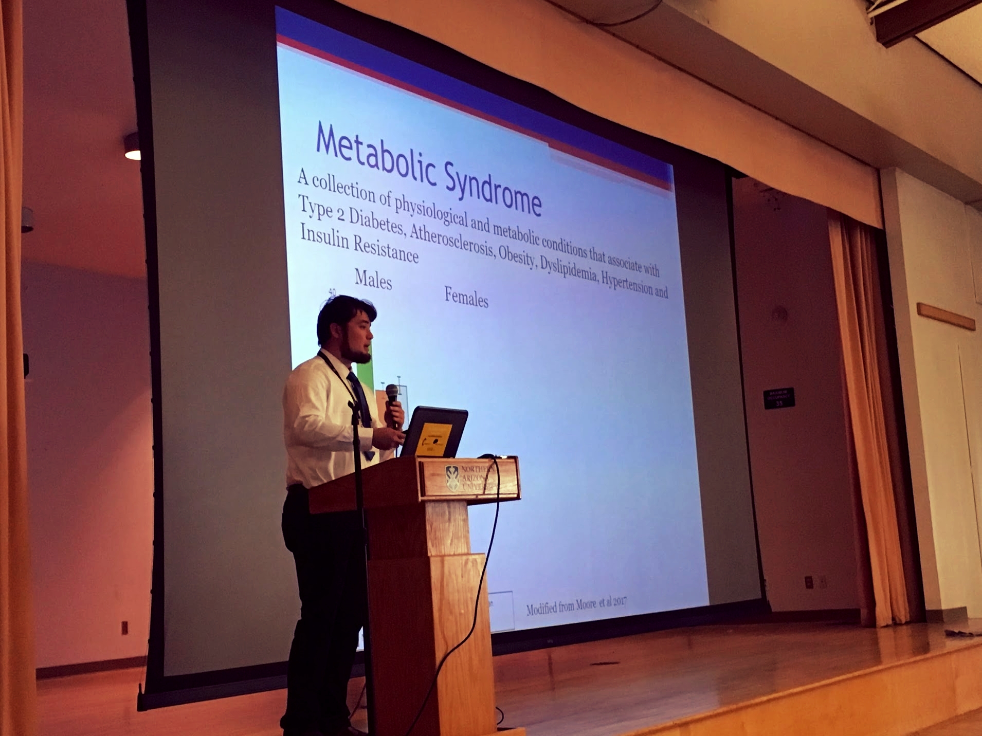  Keane Urashima (graduate student, UofA) presenting his research relating to Metabolic Syndrome.&nbsp; 
