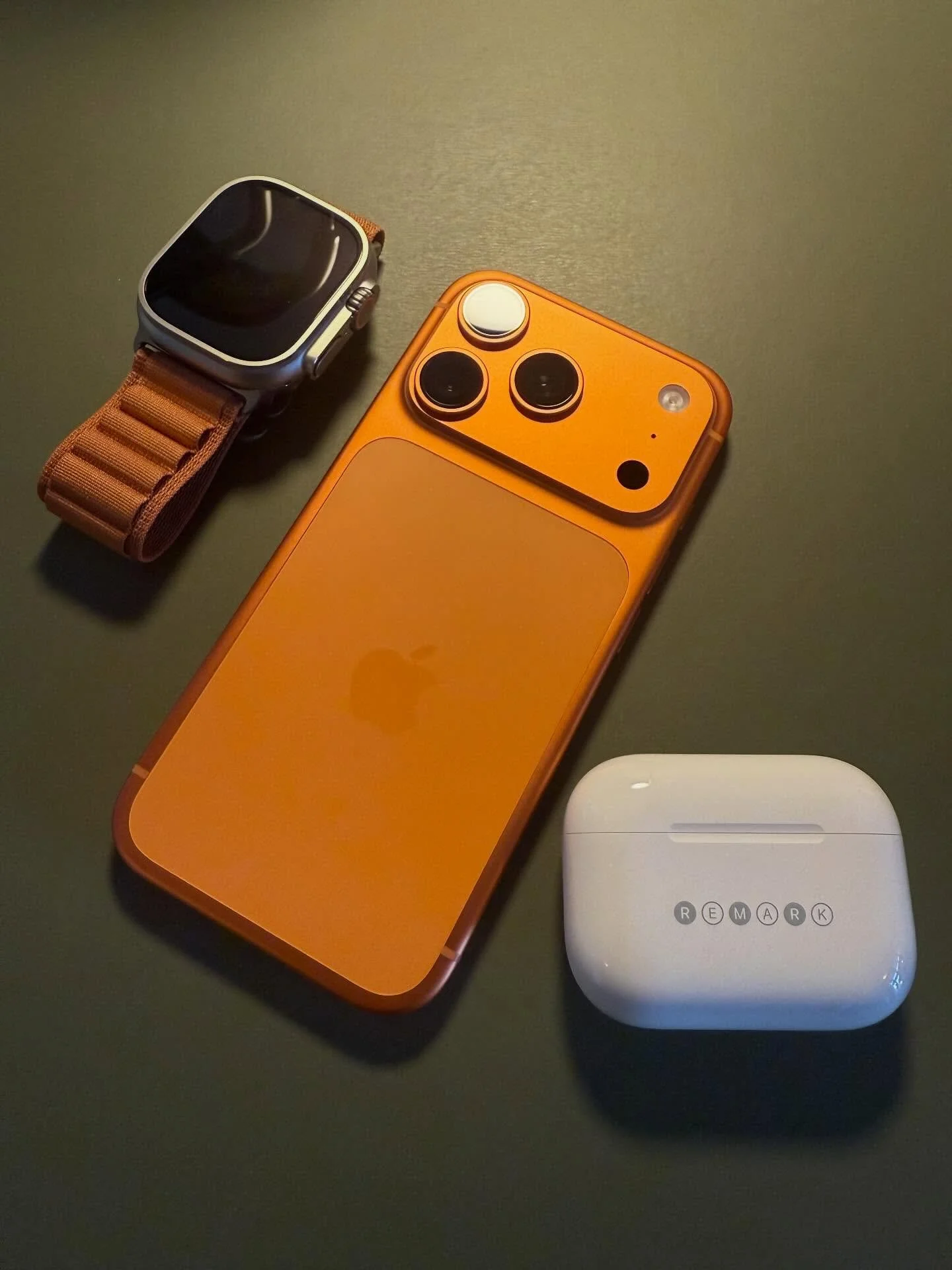 Such incredible technology.📱I know I&rsquo;m biased but wow the iPhone 17 Pro is one incredible device. Coupled with the new Ultra and AirPods Pro 3, I&rsquo;m amazed at the performance and quality of all this tech, and the power of FindMy! Crazy st