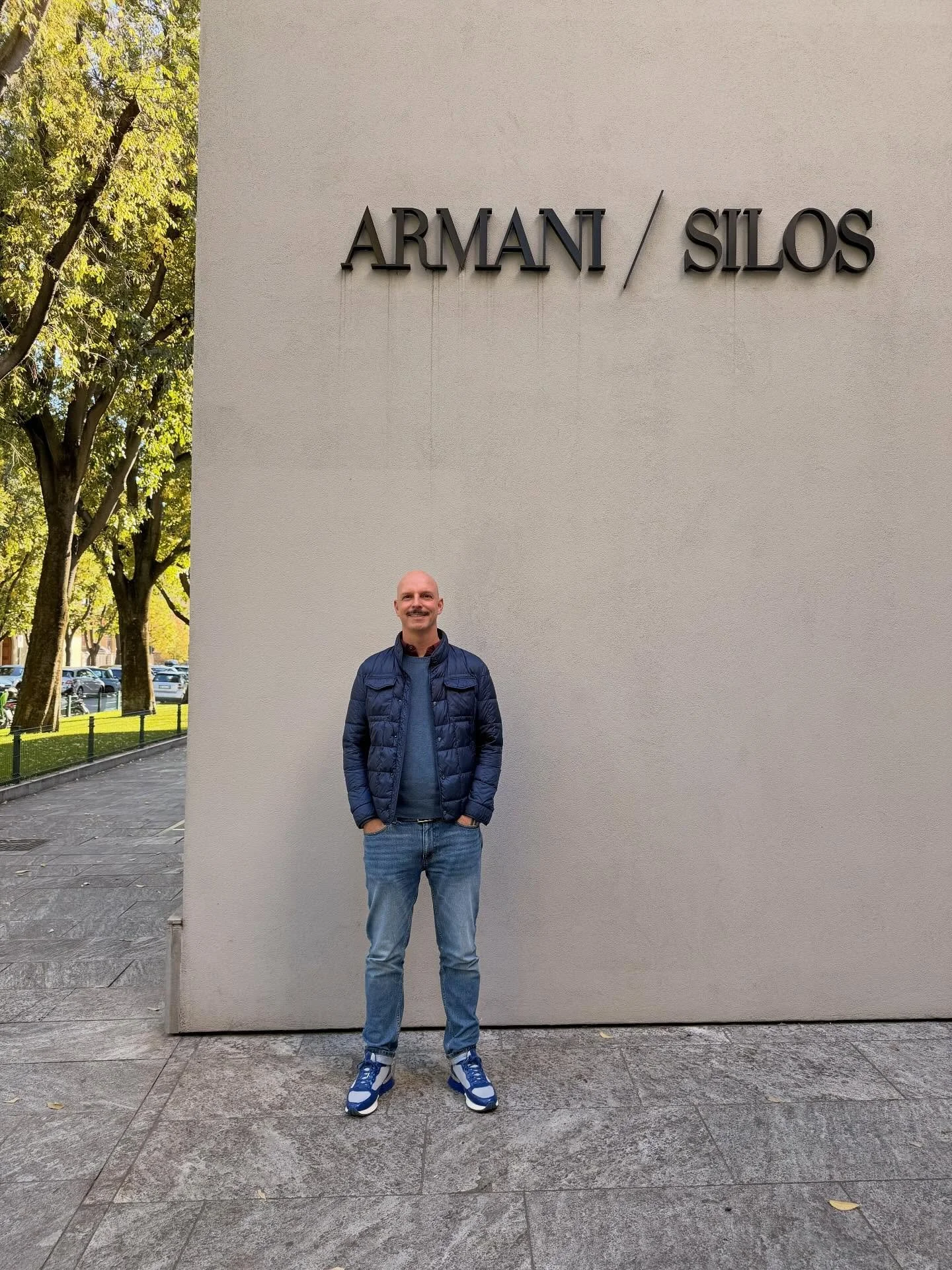 Milan and fashion and ARMANI? Of course darling&hellip;
-
#fashion #Milan #italy #armani #art #creativity #travel #giorgioarmani #paninaro #petshopboys #psb