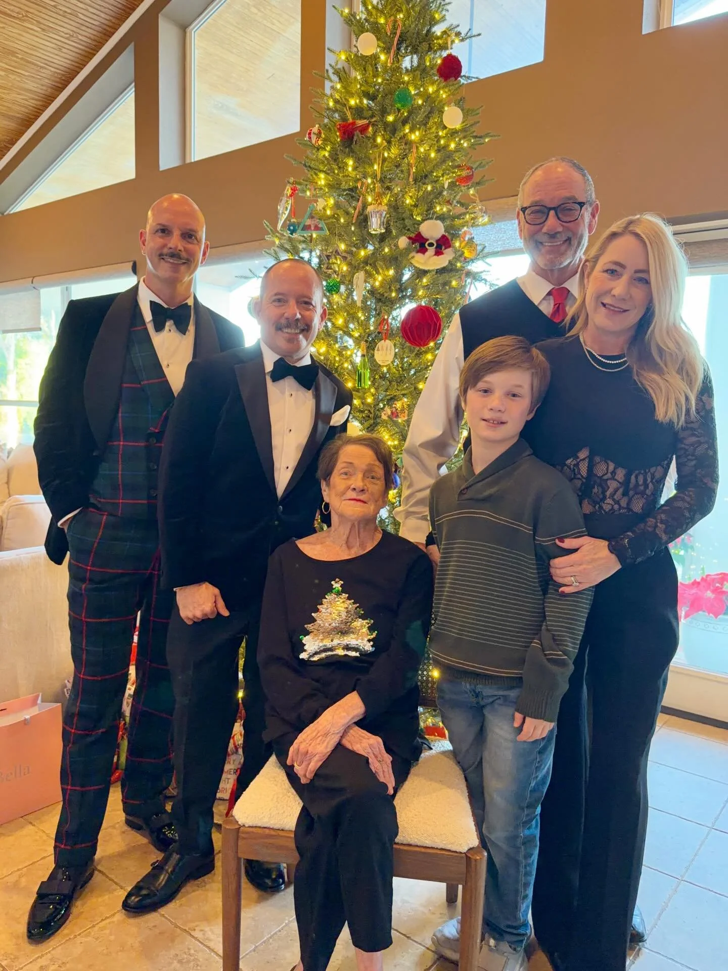 Happy Christmas to all! Filled with gratitude!🎄🙏❤️
-
#christmas #family #orlando #florida