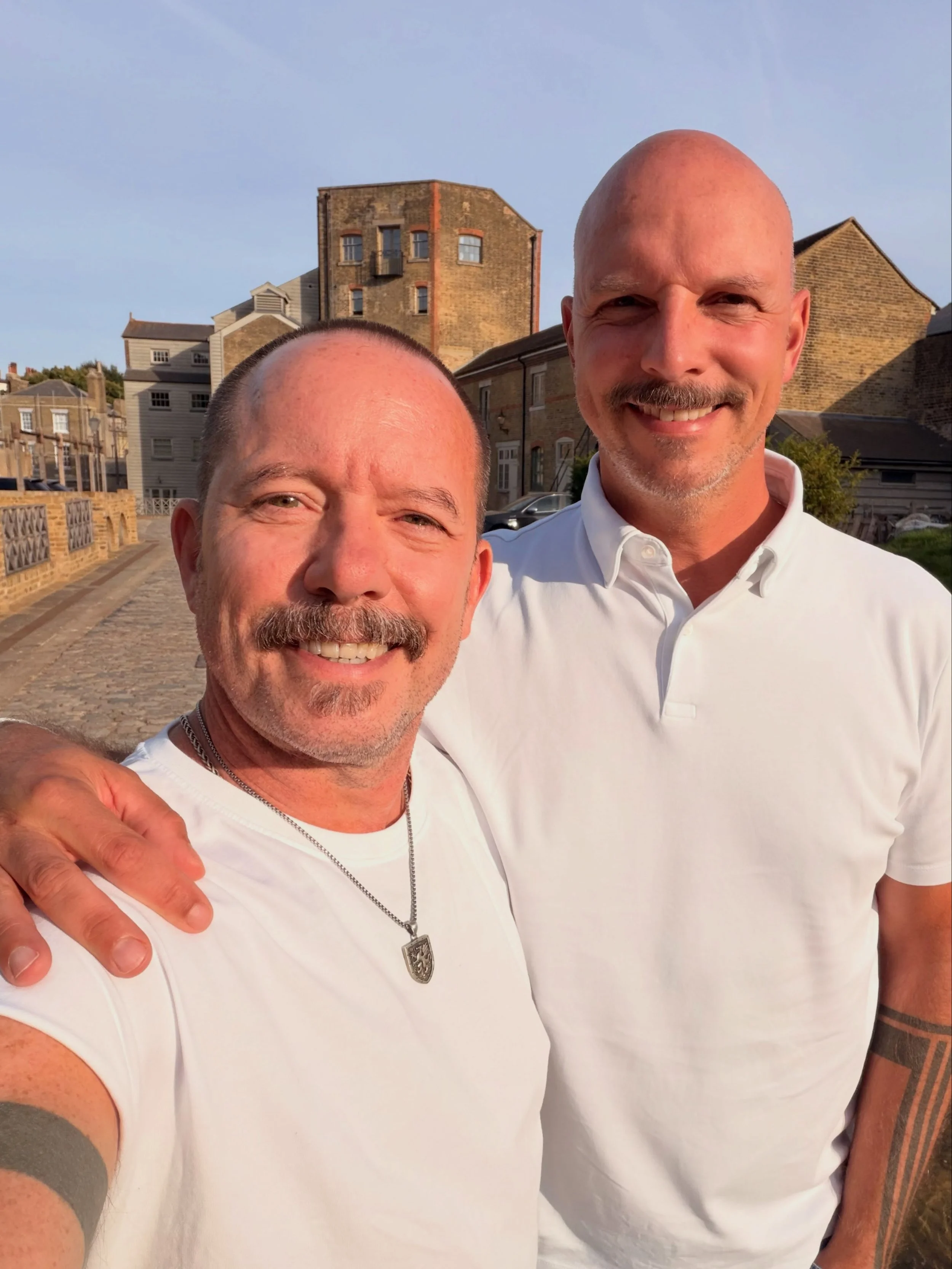 A glorious summer evening in our garden before my hubs heads off to Paris tomorrow to work on his next production, &ldquo;Singing in the Rain&rdquo;. Missing you already, my creative genius! 😍
-
#summer #garden #husband #lovelife