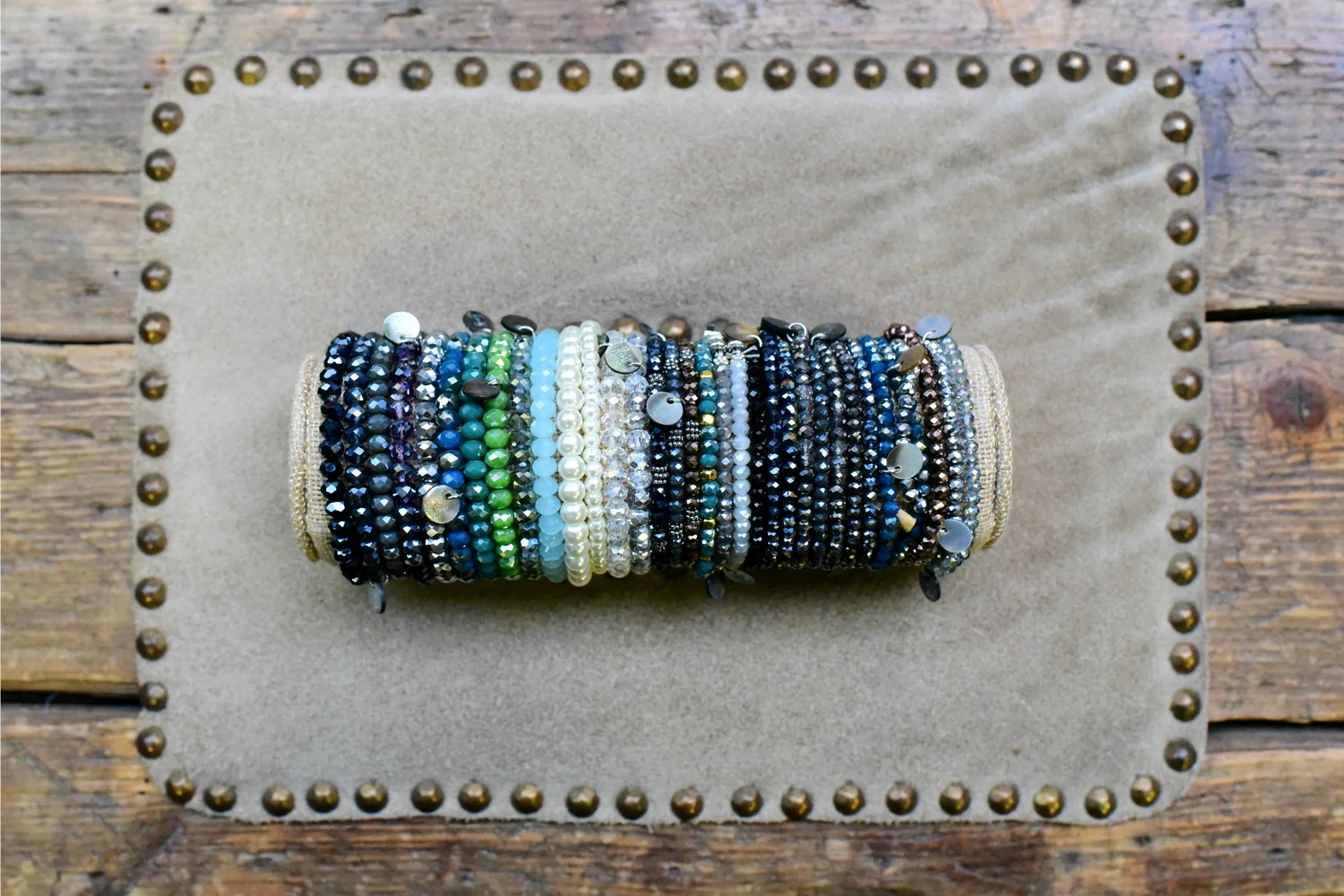 bock_jewlery_egino_1_opt.jpg