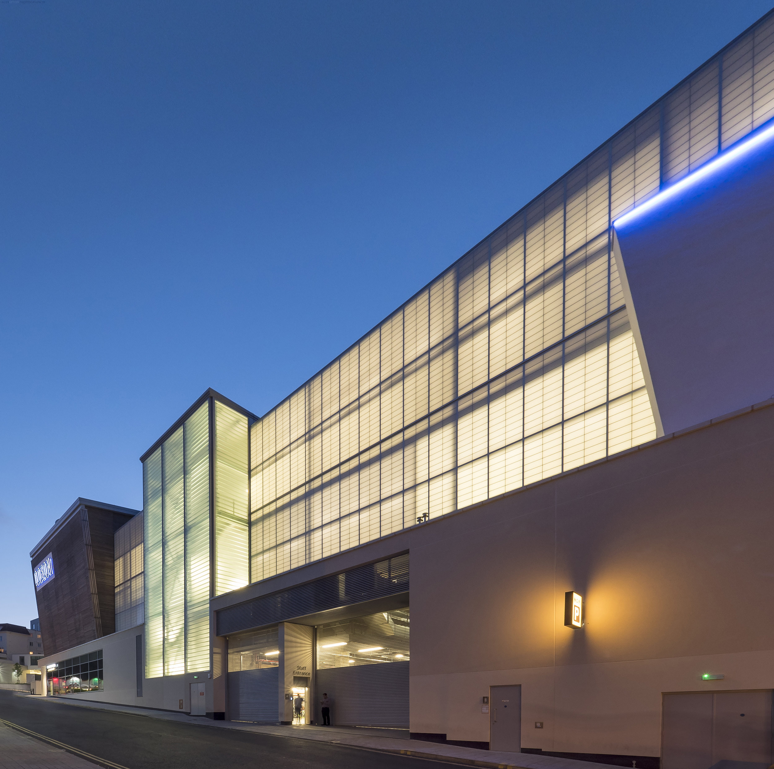 BH2 Bournemouth Broadway Malyan 19.jpg