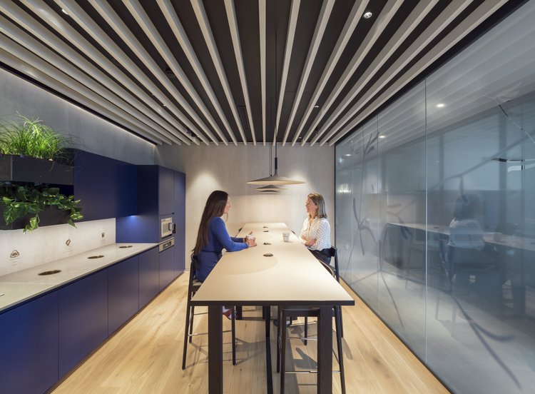 City of London Office Interiors by ID:SR