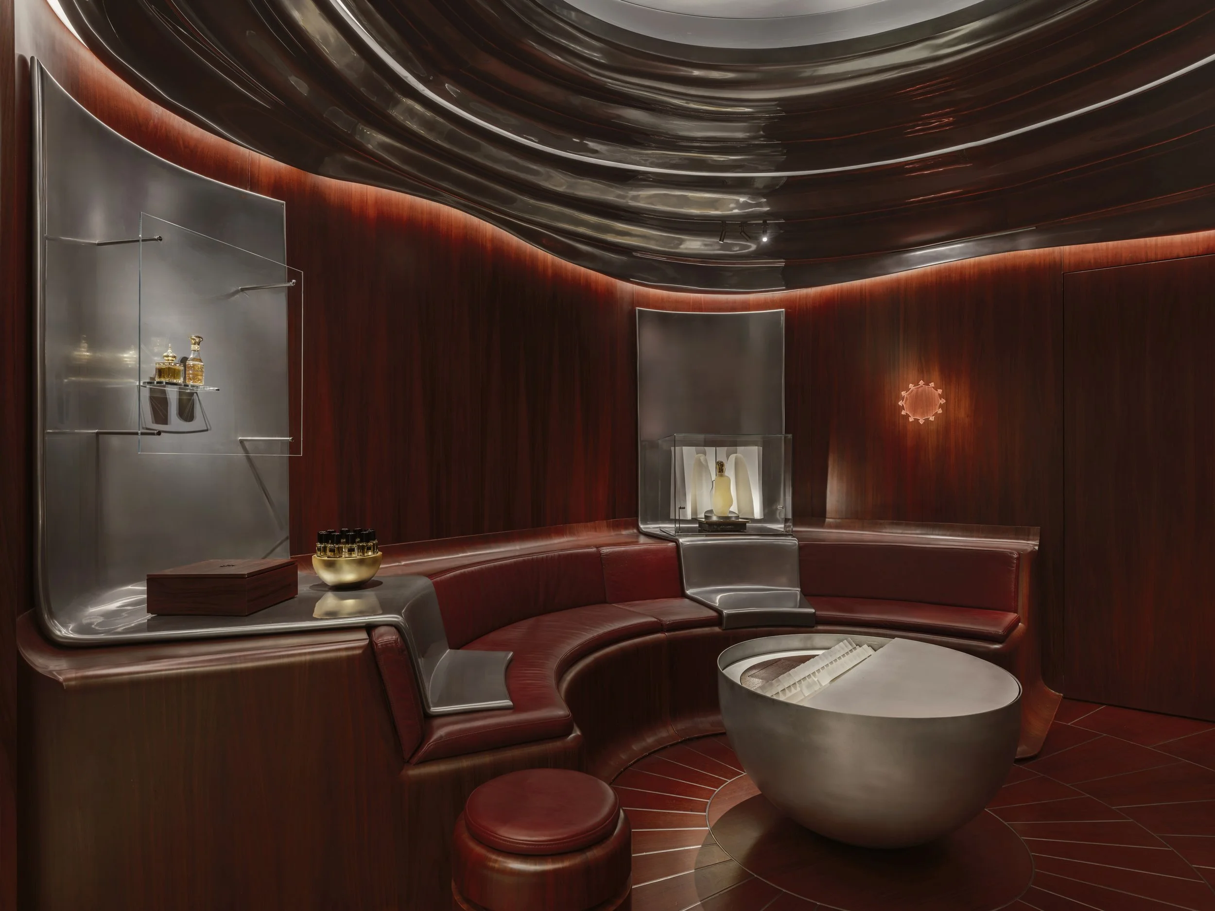 Amouage Harrods Salon De Parfums Boutique